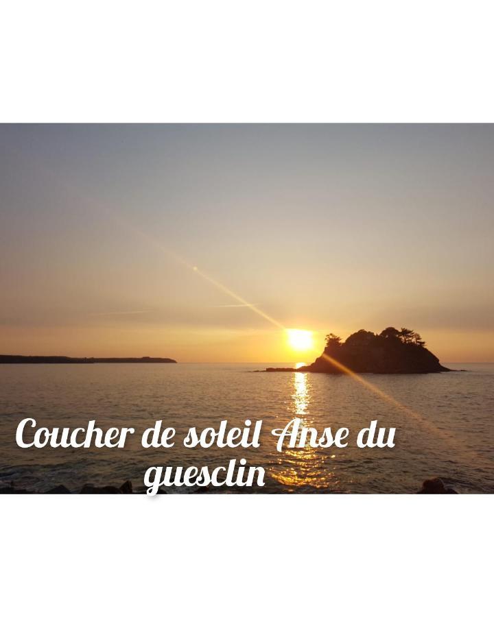 Le P'Tit Tram Villa Cancale Buitenkant foto